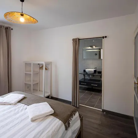 Martiniere * Saint-Georges-des-Côteaux