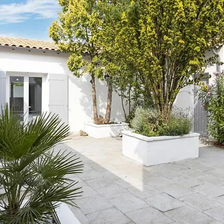 Villa Martiniere Saint-Georges-des-Côteaux