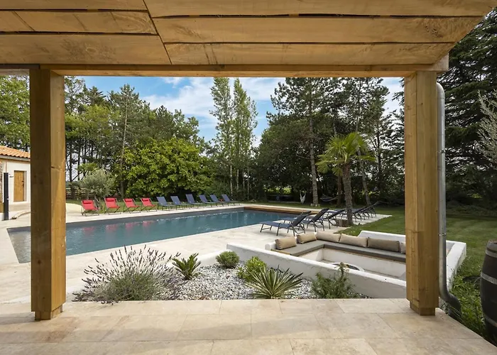 Martiniere Saint-Georges-des-Côteaux